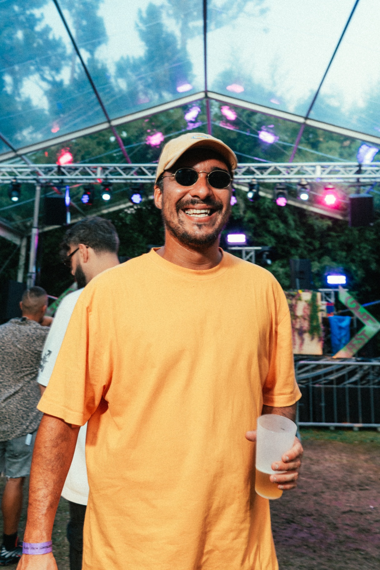 Crowd and DJ set at Gemfest In The Garden — photo 13